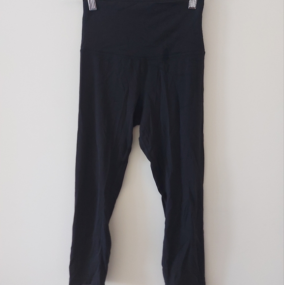 Lululemon Align *Cool 21" Crop - Picture 4 of 6